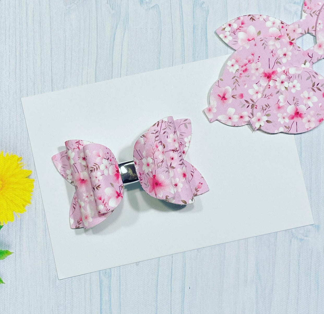 Pink Ditsy Floral Pre Cut Bows (Sold In Packs Of 3)