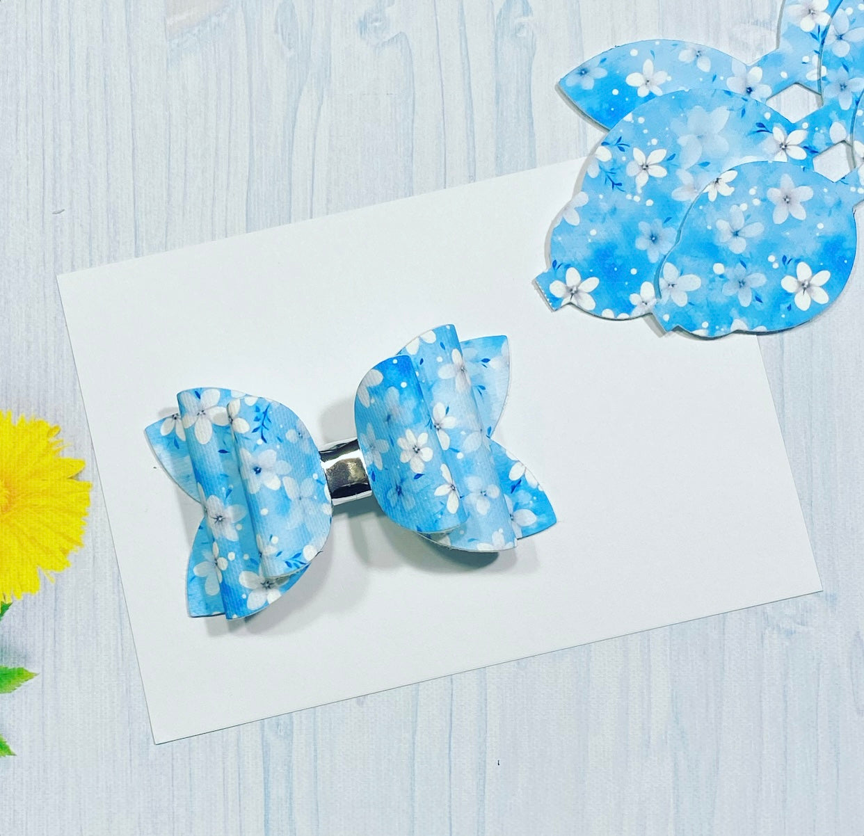 Blue Ditsy Floral Pre Cut Bows (Sold In Packs Of 3)